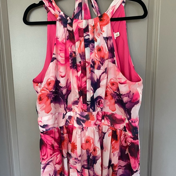 Eliza J Halter Maxi Dress - Picture 3 of 8